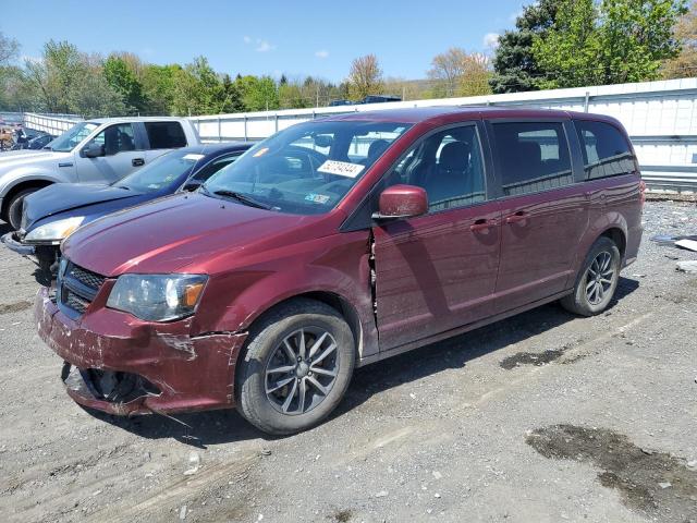 2C4RDGCGXJR137449 - 2018 DODGE GRAND CARA SXT MAROON photo 1