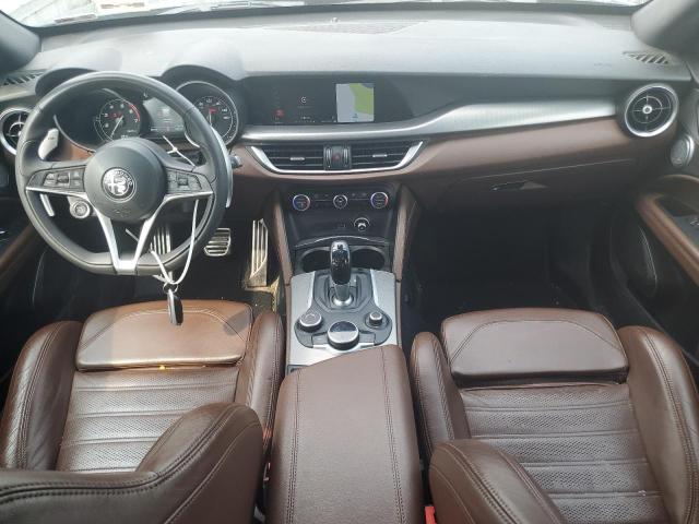 ZASFAKNN5J7C03313 - 2018 ALFA ROMEO STELVIO TI SPORT GREEN photo 8