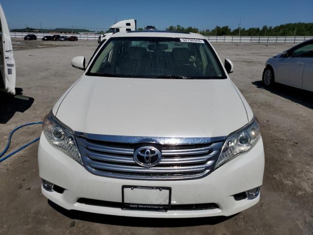 4T1BK3DB7BU381921 - 2011 TOYOTA AVALON BASE 白色 照片 5