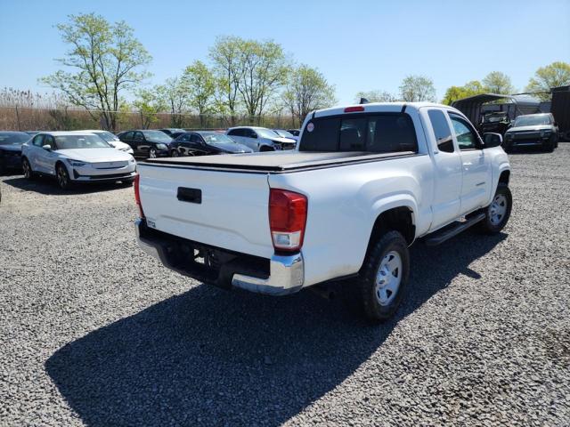 3TYRX5GN0NT046597 - 2022 TOYOTA TACOMA ACCESS CAB WHITE photo 4