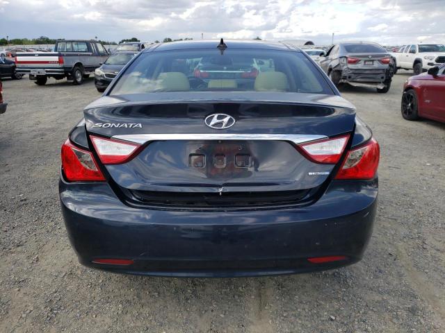 5NPEC4AC0CH442717 - 2012 HYUNDAI SONATA SE BLUE photo 6