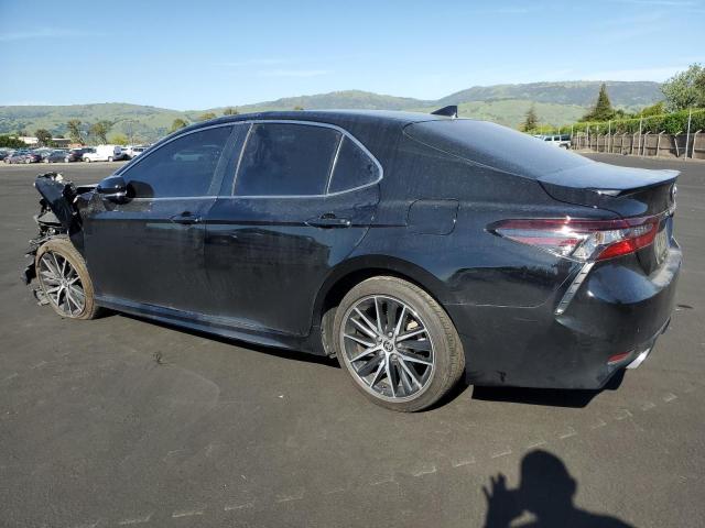 4T1S11AK4RU257188 - 2024 TOYOTA CAMRY SE NIGHT SHADE BLACK photo 2