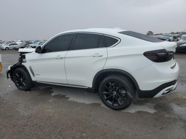 5UXKU0C50K0H98928 - 2019 BMW X6 SDRIVE35I WHITE photo 2