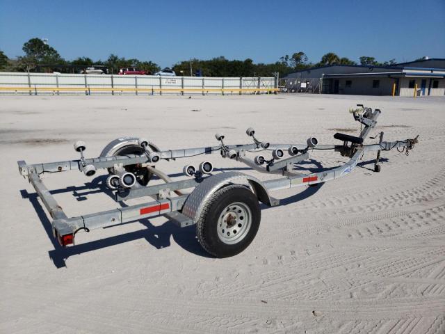 1W781181X11002063 - 2001 UTILITY TRAILER SILVER photo 4