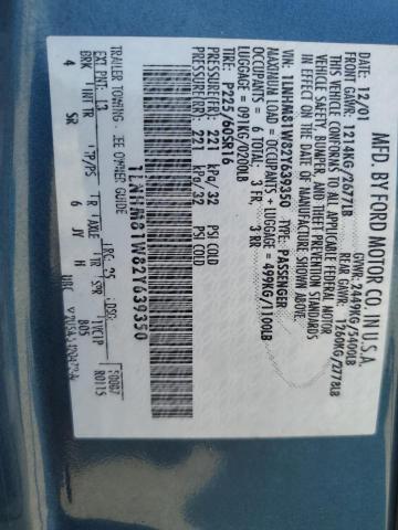 1LNHM81W82Y639350 - 2002 LINCOLN TOWN CAR EXECUTIVE Blau Foto 12