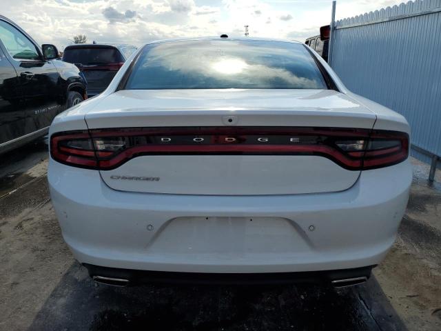 2C3CDXBG8NH263963 - 2022 DODGE CHARGER SXT WHITE photo 6