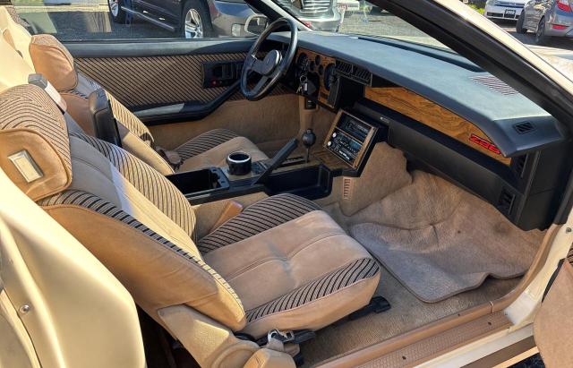 1G1AP87H4EL173707 - 1984 CHEVROLET CAMARO BEIGE photo 5