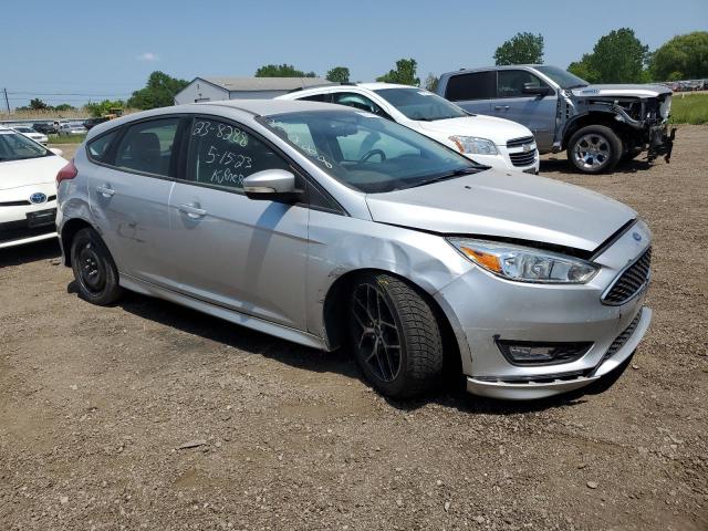 1FADP3K29FL291463 - 2015 FORD FOCUS SE SILVER photo 4