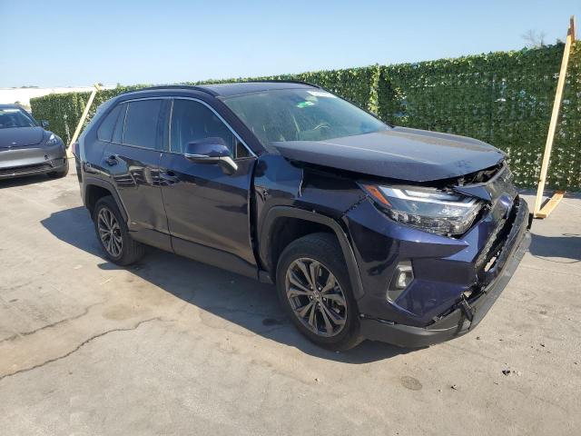 JTMB6RFV4PD084907 - 2023 TOYOTA RAV4 XLE PREMIUM BLUE photo 4