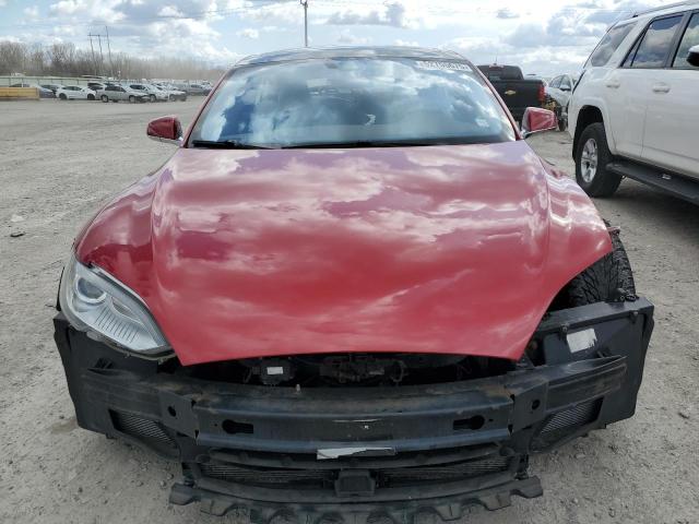 5YJSA1E47FF113946 - 2015 TESLA MODEL S RED photo 5