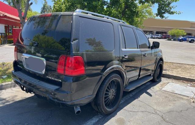 5LMFU27R03LJ19127 - 2003 LINCOLN NAVIGATOR 黑色 照片 4