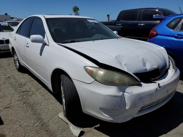 4T1BE32K76U719463 - 2006 TOYOTA CAMRY LE WHITE photo 4