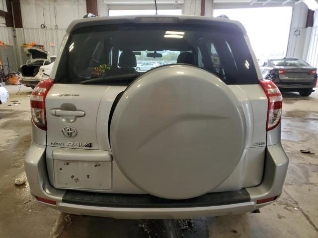 2T3BF4DVXAW025117 - 2010 TOYOTA RAV4 SILVER photo 6