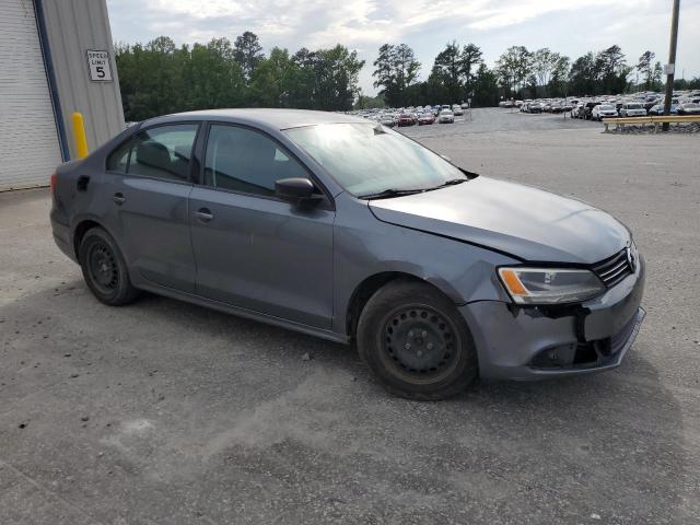 3VW2K7AJ1DM257235 - 2013 VOLKSWAGEN JETTA BASE رمادي صورة 4