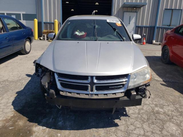 1B3BD2FG6BN513273 - 2011 DODGE AVENGER LUX SILVER photo 5