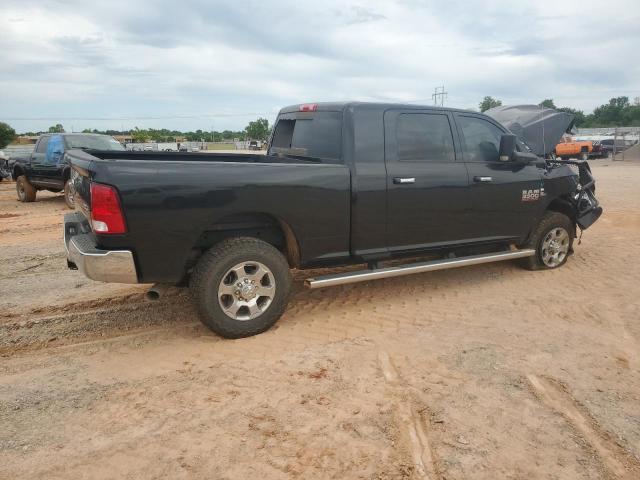 3C63R3LL6JG277119 - 2018 RAM 3500 SLT BLACK photo 3