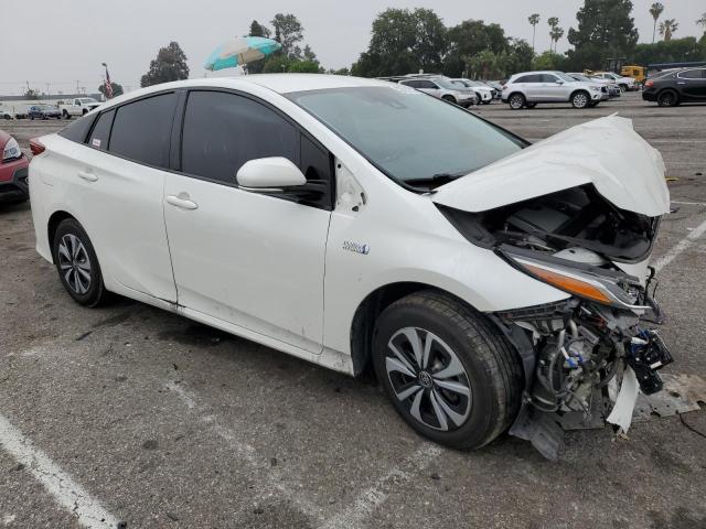 JTDKARFP9K3116345 - 2019 TOYOTA PRIUS PRIM WHITE photo 4