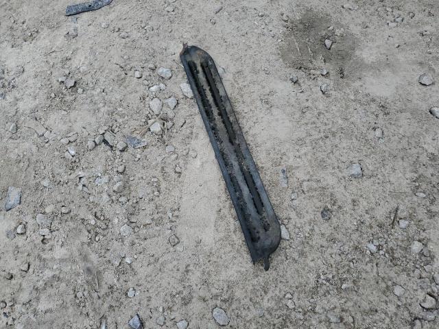 5NMZUDLB4JH105142 - 2018 HYUNDAI SANTA FE S BLACK photo 13