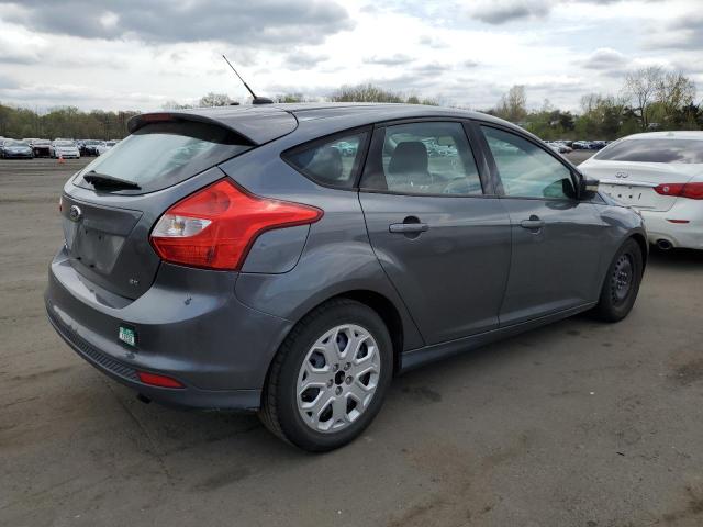 1FAHP3K23CL218716 - 2012 FORD FOCUS SE GRAY photo 3