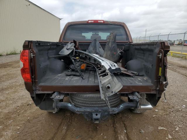 5TFAW5F10EX405371 - 2014 TOYOTA TUNDRA CREWMAX PLATINUM 棕色 照片 6