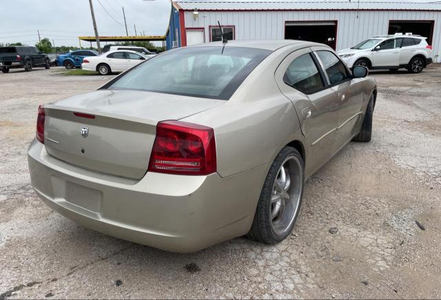 2B3KA43RX8H314965 - 2008 DODGE CHARGER TAN photo 4