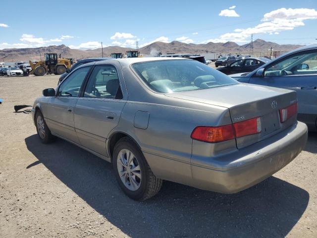 JT2BG22K3Y0466363 - 2000 TOYOTA CAMRY CE GRAY photo 2