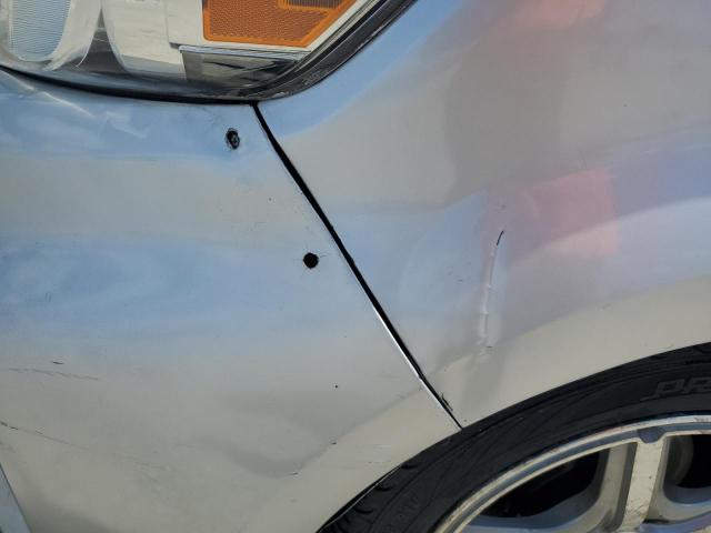 JTLKE50E391077430 - 2009 TOYOTA SCION XB Silber Foto 12