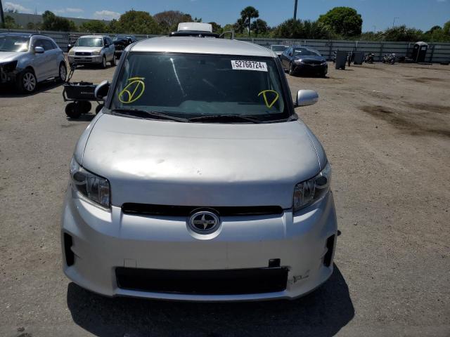 JTLKE50E391077430 - 2009 TOYOTA SCION XB SILVER photo 5