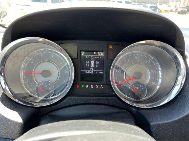 2C4RC1CG5CR297631 - 2012 CHRYSLER TOWN & COU TOURING L BLUE photo 8