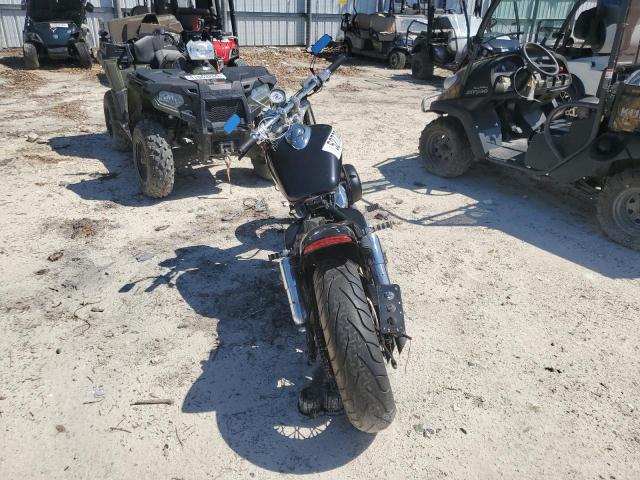 JH2RC4463YM201360 - 2000 HONDA VT750 CD2 BLACK photo 4