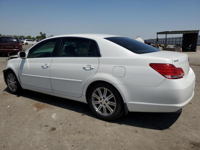 4T1BK36B46U142085 - 2006 TOYOTA AVALON XL/ XL WHITE photo 2