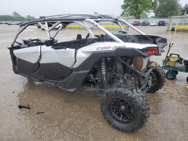 3JBVMAY44JK000586 - 2018 CAN-AM MAVERICK X TURBO SILVER photo 3