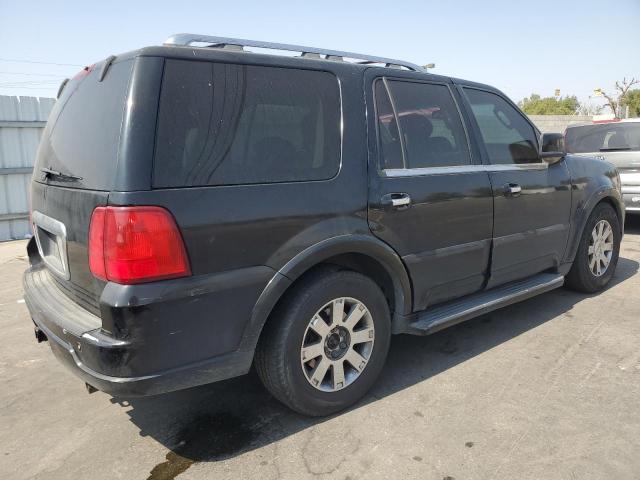 5LMFU27R03LJ51124 - 2003 LINCOLN NAVIGATOR შავი ფოტო 3
