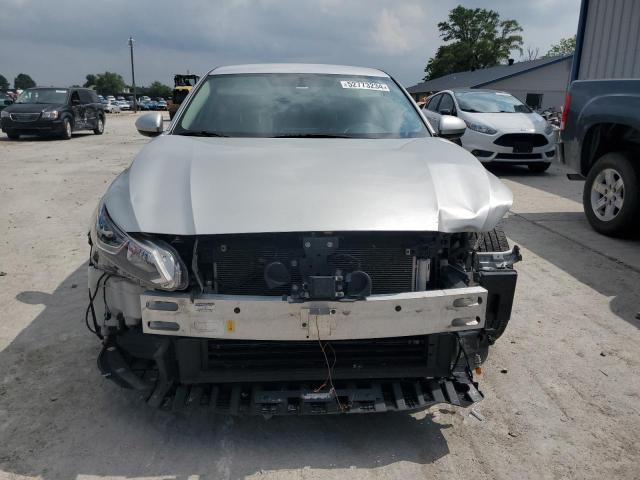 1N4BL4BV4KC251756 - 2019 NISSAN ALTIMA S SILVER photo 5