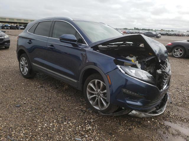 5LMCJ2C99HUL51874 - 2017 LINCOLN MKC SELECT BLUE photo 4