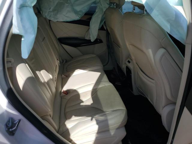 5LMCJ2C94GUJ19634 - 2016 LINCOLN MKC SELECT Սպիտակ լուսանկար 11