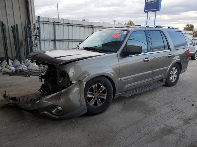 5LMFU28R94LJ38100 - 2004 LINCOLN NAVIGATOR 棕色 照片 1