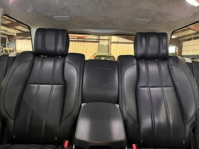 SALGV2FE0HA323638 - 2017 LAND ROVER RANGE ROVE AUTOBIOGRAPHY WHITE photo 10