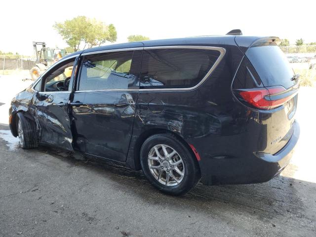 2C4RC1BG2PR605667 - 2023 CHRYSLER PACIFICA TOURING L BLACK photo 2