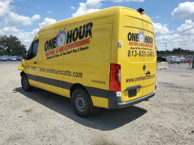 W1Y40BHY6NT083961 - 2022 MERCEDES-BENZ SPRINTER 2500 YELLOW photo 2