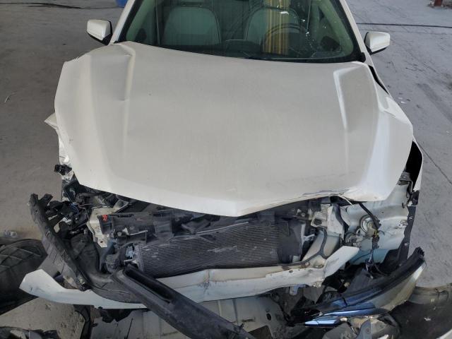 1G11H5SL4EF104702 - 2014 CHEVROLET MALIBU LTZ WHITE photo 11