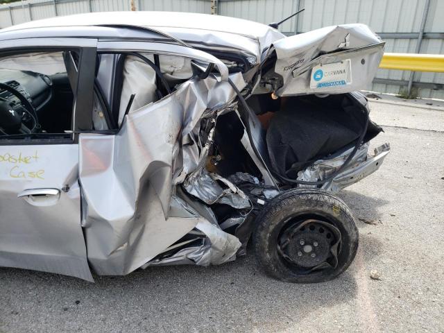 ML32F3FJ2HHF09146 - 2017 MITSUBISHI MIRAGE G4 ES Күміс фото 9