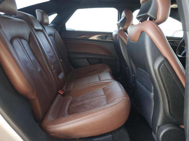 3LN6L5E98JR621991 - 2018 LINCOLN MKZ RESERVE თეთრი ფოტო 10