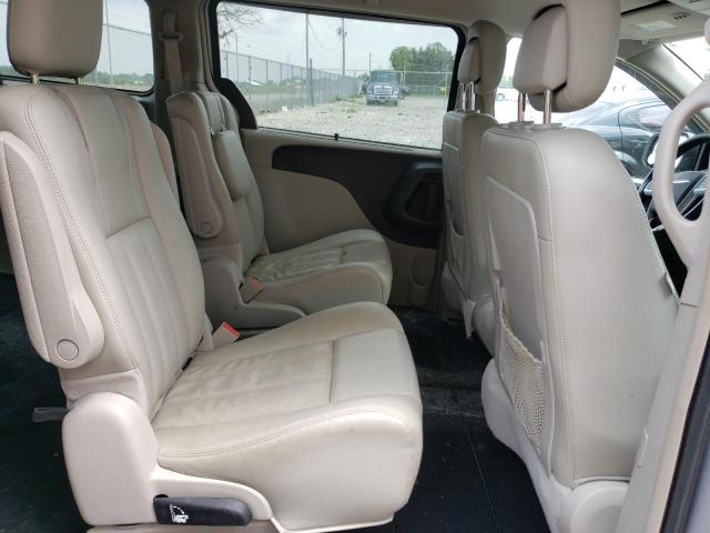 2C4RC1CG2CR267390 - 2012 CHRYSLER TOWN & COU TOURING L SILVER photo 11