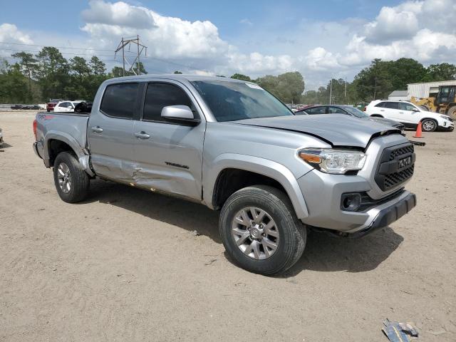 3TMCZ5AN1KM192751 - 2019 TOYOTA TACOMA DOUBLE CAB SILVER photo 4