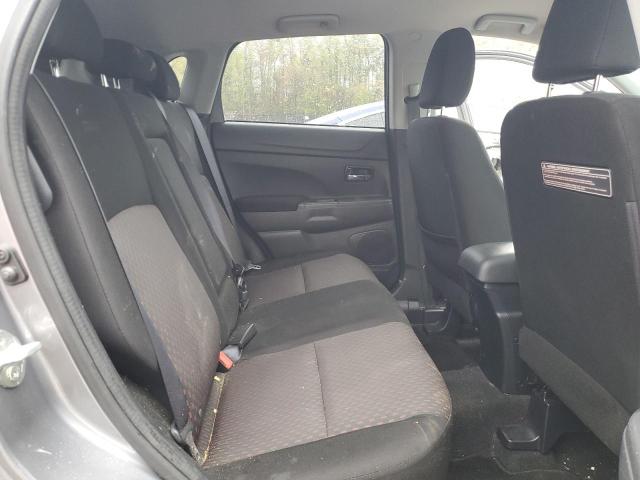 JA4AR3AU4HZ009458 - 2017 MITSUBISHI OUTLANDER ES Մոխրագույն լուսանկար 11