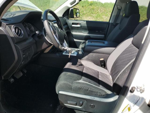 5TFUW5F14EX398857 - 2014 TOYOTA TUNDRA DOUBLE CAB SR/SR5 WHITE photo 7