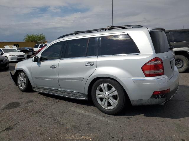 4JGBF71E07A247688 - 2007 MERCEDES-BENZ GL 450 4MATIC SILVER photo 2