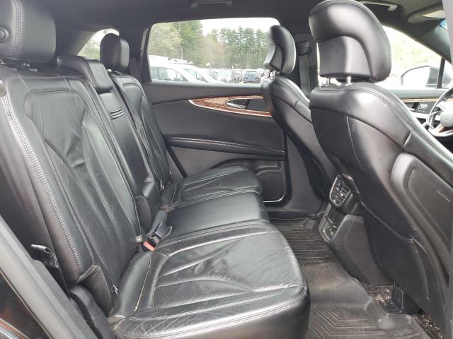 2LMPJ8LR3HBL18645 - 2017 LINCOLN MKX RESERVE BLACK photo 11