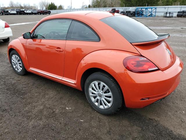 3VWJ17AT8HM628218 - 2017 VOLKSWAGEN BEETLE SE ORANGE photo 2